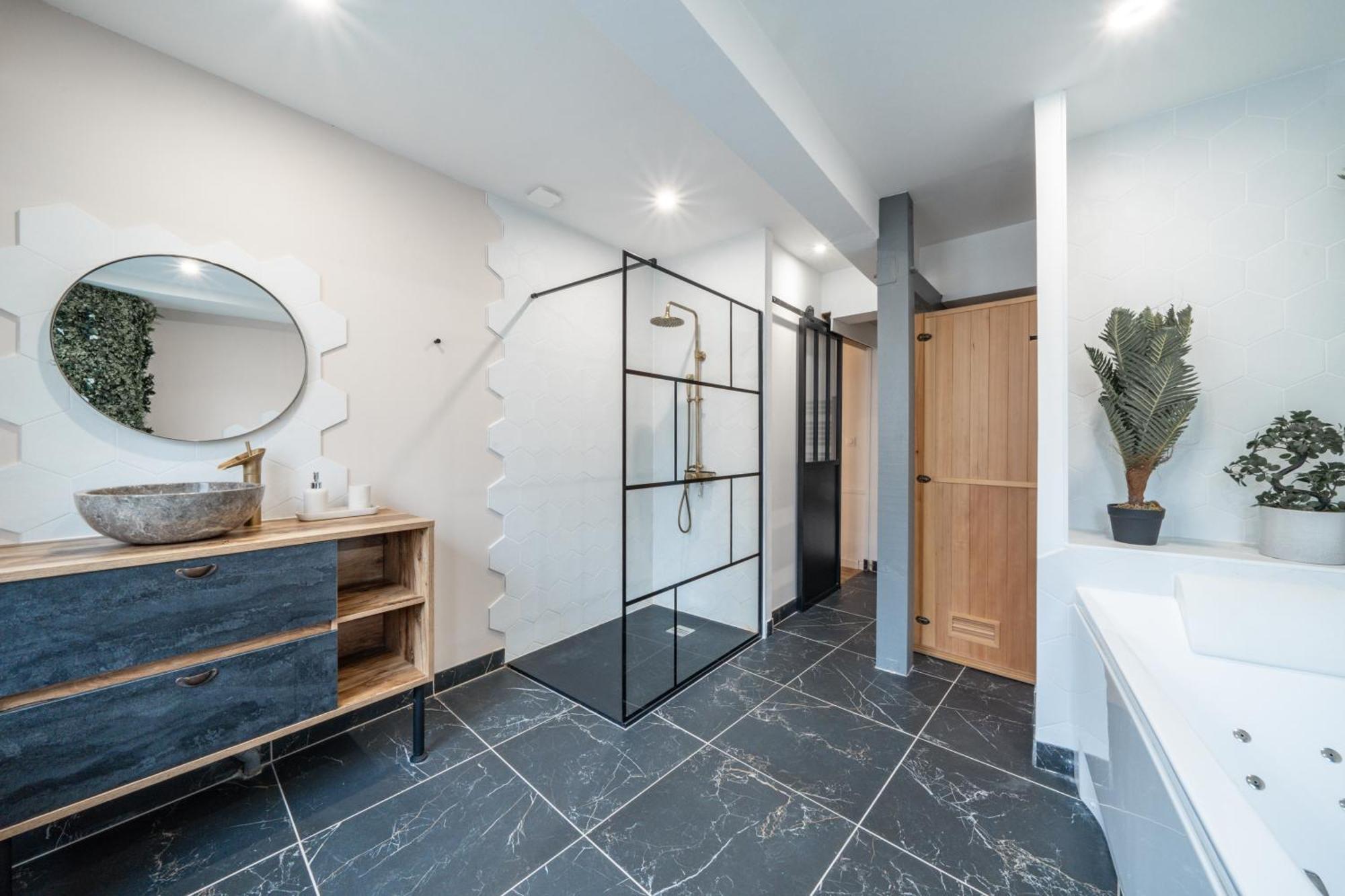 L'Evasion Amboise, Sauna Jacuzzi Εξωτερικό φωτογραφία